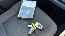 Toyota C-HR 1.8 Hybrid Icon 5dr CVT Hybrid Hatchback